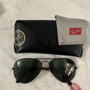 Black Raybans